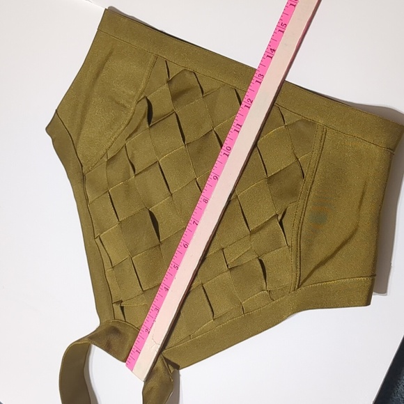 Forever 21 Crop Top  Sleeveless Olive Green size Large - Picture 8 of 8